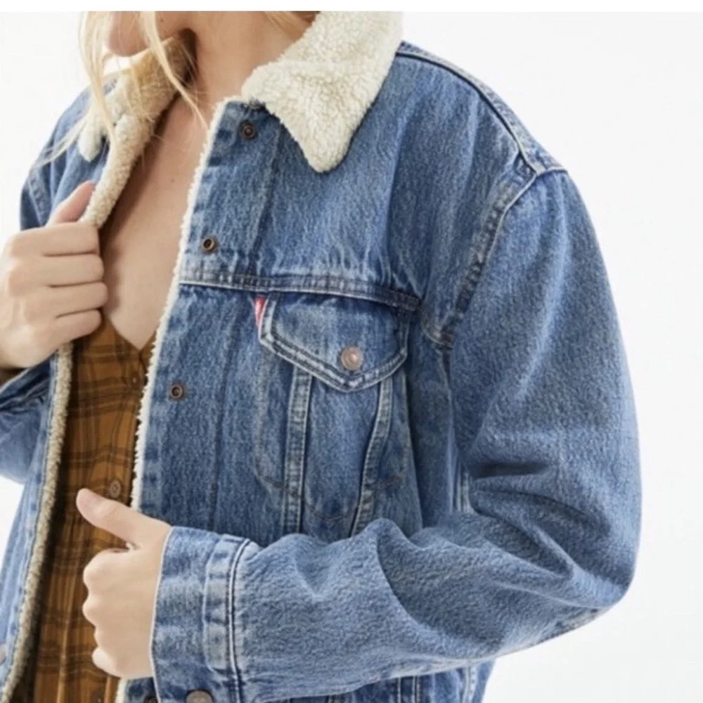 NWT  levi’s sweater jacket with 4 pockets for women, - Picture 3 of 11